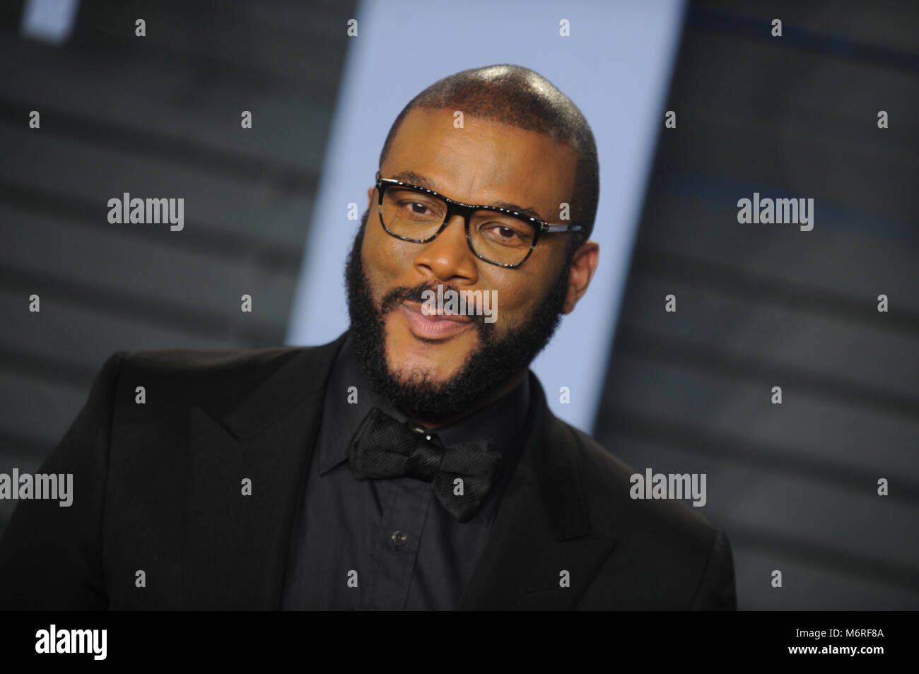 Los Angeles, CA - le 04 mars : Tyler Perry assiste à la 2018 Vanity Fair Oscar Party hosted by Radhika Jones à Wallis Annenberg Center for the Performing Arts le 4 mars 2018 à Beverly Hills, Californie. People : Tyler Perry Banque D'Images Los Angeles, CA - le 04 mars : Tyler Perry assiste à la 2018 Vanity Fair Oscar Party hosted by Radhika Jones à Wallis Annenberg Center for the Performing Arts le 4 mars 2018 à Beverly Hills, Californie. People : Tyler Perry Banque D'Images