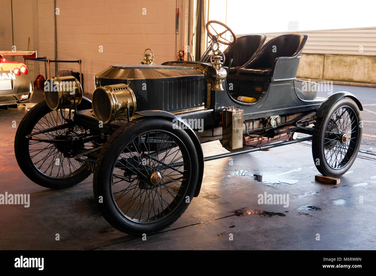 Vue latérale d'une Stanley 1907 H5 Roadster voiture à vapeur, à l'affiche dans le Paddock, à la London 2018 Classic Car Show Banque D'Images
