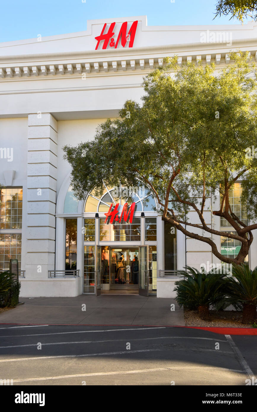 Entrée principale et signe pour les H&M Magasin de vêtements à la Ville Centre Mall à Las Vegas, Nevada. Banque D'Images