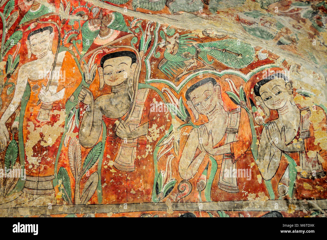 La décoloration à l'murale bouddhiste Po Win Taung Grottes, Monywa, Myanmar Banque D'Images
