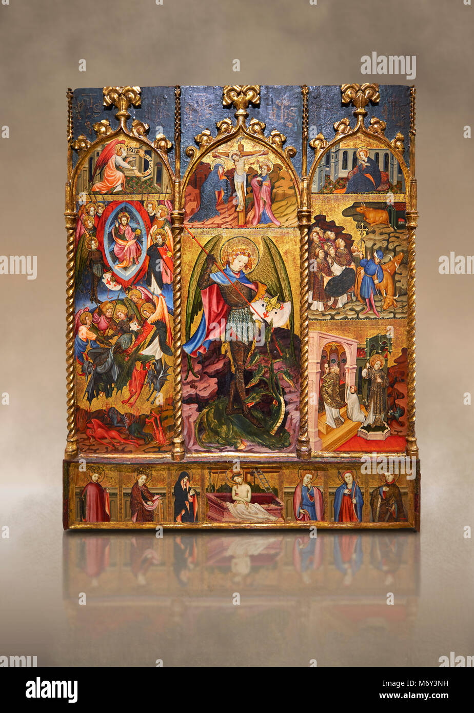 Retable gothique tableau de l'Archange Gabriel par Joan Mates de Vlafranca de Penedes, vers 1410-1430, tempera et feuille d'or sur de bois de la Banque D'Images
