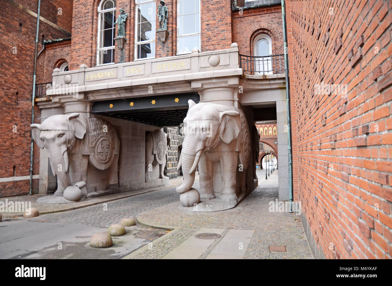 L'éléphant porte à la brasserie Carlsberg à Copenhague, Danemark Banque D'Images