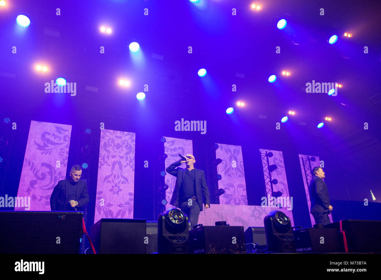 La Norvège, Bergen - 29 avril 2019. La bande de garçon anglais East 17 effectue un concert live pendant le We love the 90's Show à Bergenshallen à Bergen. Ici chanteurs Terry Coldwell (L), John Hendy (C) et Robbie Craig (R) sont vus sur scène. (Photo crédit : Gonzales Photo - Jarle H. MEO). Banque D'Images