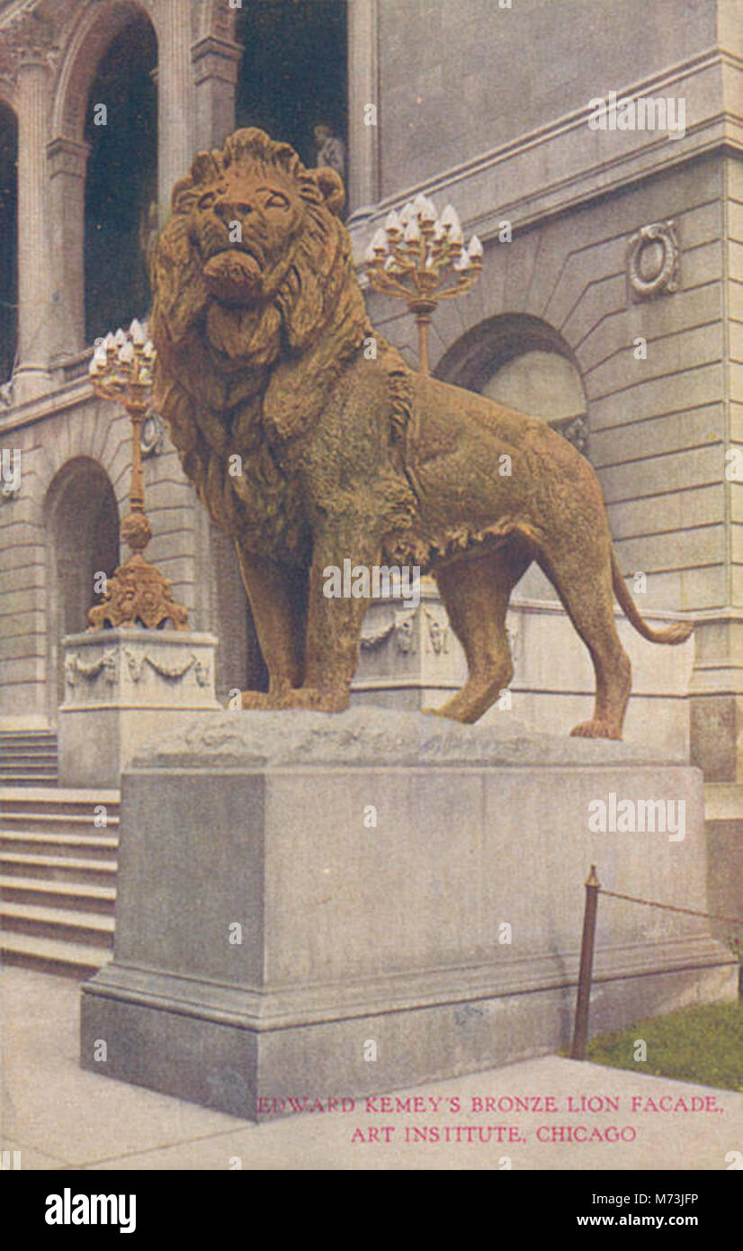 Une photographie de la façade de lion en bronze d'Edward Kemey, située à l'Art Institute de Chicago, capturant les détails artistiques de cette célèbre sculpture. Banque D'Images