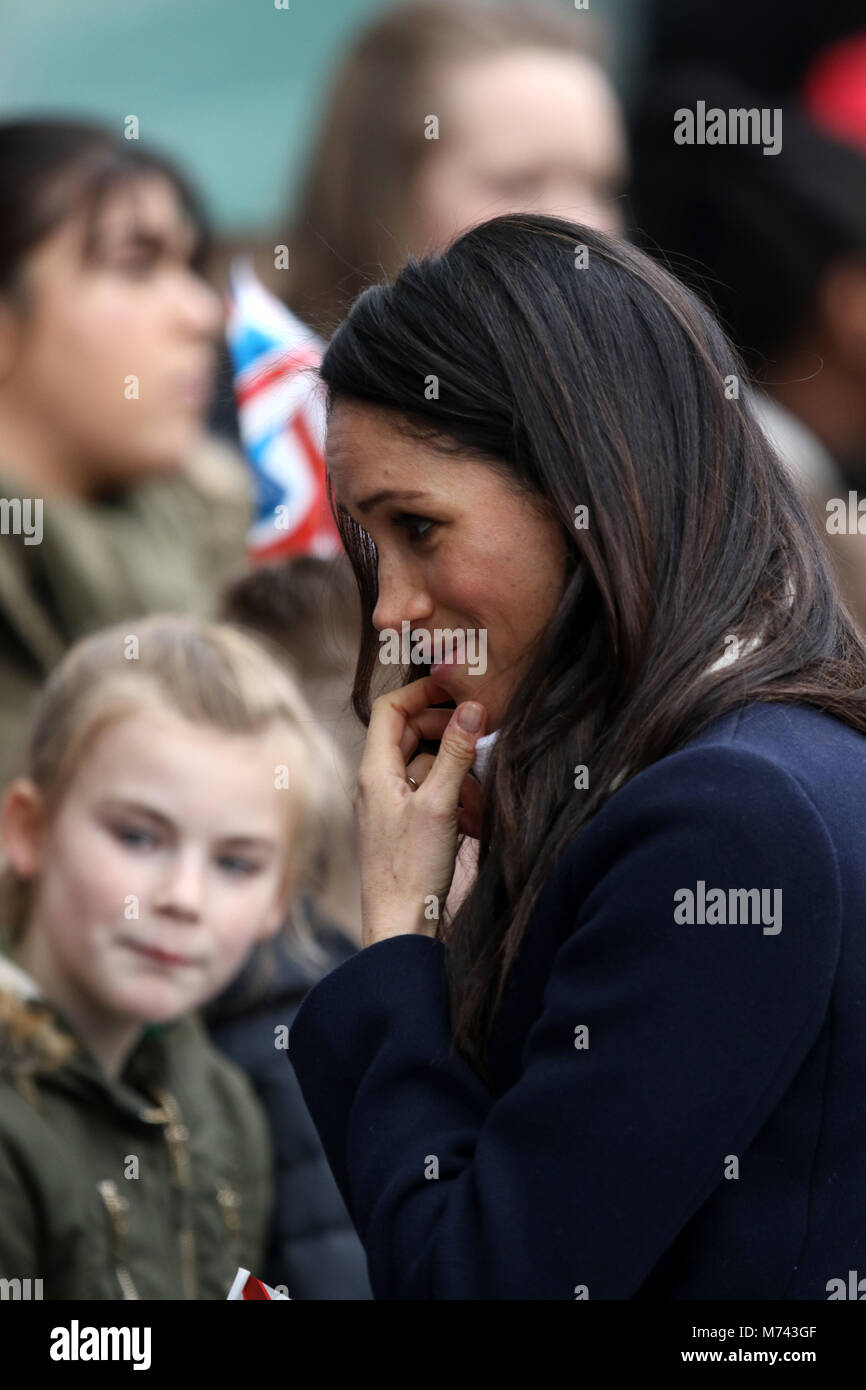 Birmingham, UK. 8 mars, 2018. Son Altesse Royale le prince Harry (Pays de Galles) et Meghan Markle, un bain de foule sur la Journée internationale des femmes à Birmingham au Millennium Point, Birmingham, le 8 mars 2018. Crédit : Paul Marriott/Alamy Live News Banque D'Images