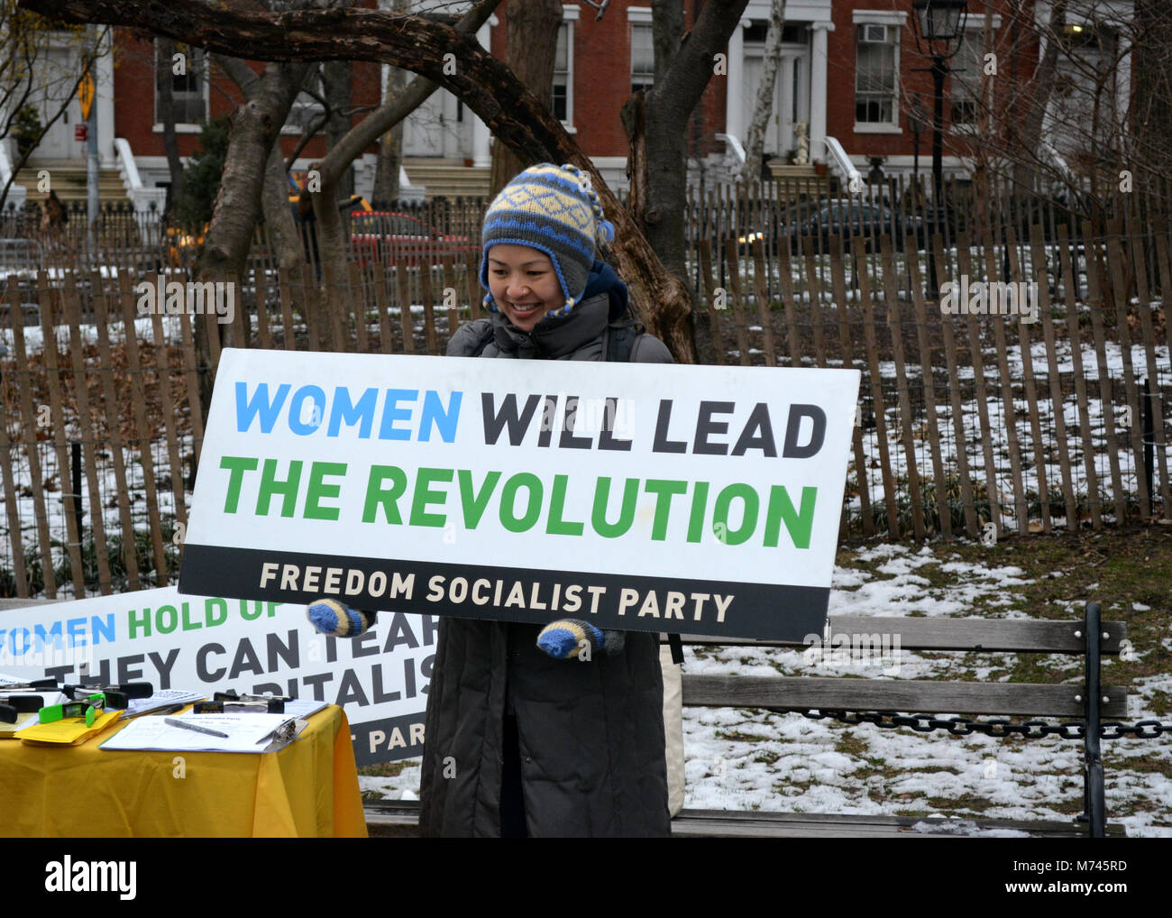 New York, USA. 8 mars, 2018. La Journée internationale des femmes à Union Square à New York. Crédit : Christopher Penler/Alamy Live News Banque D'Images