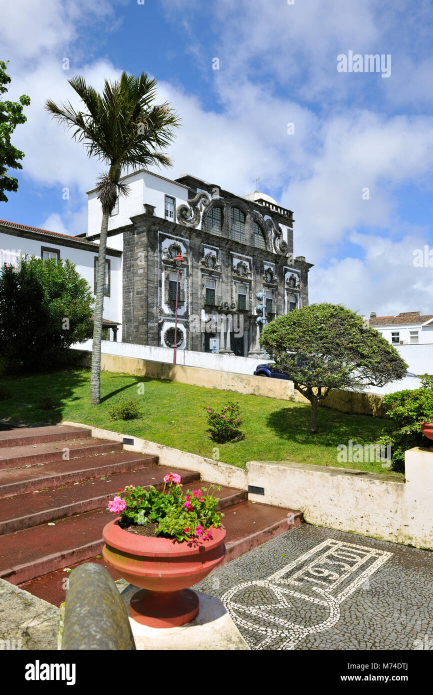 Colégio église. Ponta Delgada, île de São Miguel. Açores, Portugal Banque D'Images