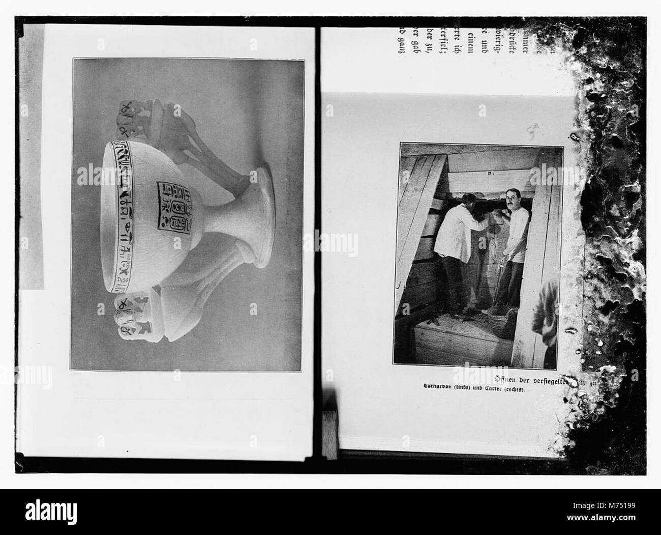 Une photographie montrant des objets de la tombe de Toutankhamon, y compris des copies d'artefacts importants. Ces objets mettent en valeur la richesse et l'artisanat de la civilisation égyptienne antique. Banque D'Images