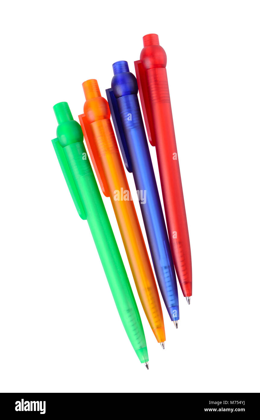 Quatre stylos à bille multicolore isolated on white Banque D'Images