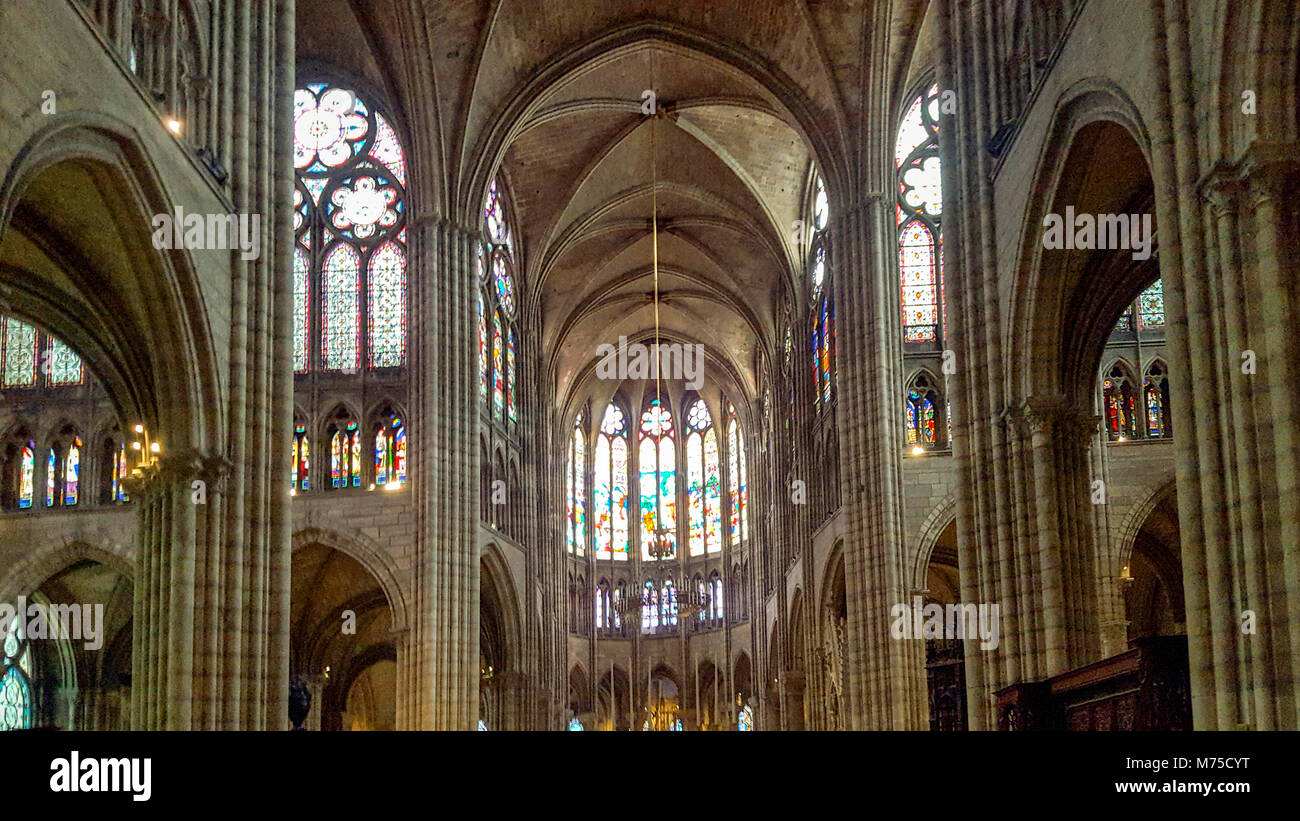 Basilique de Saint-Denis. Nécropole des rois de France. Style gothique.France Banque D'Images
