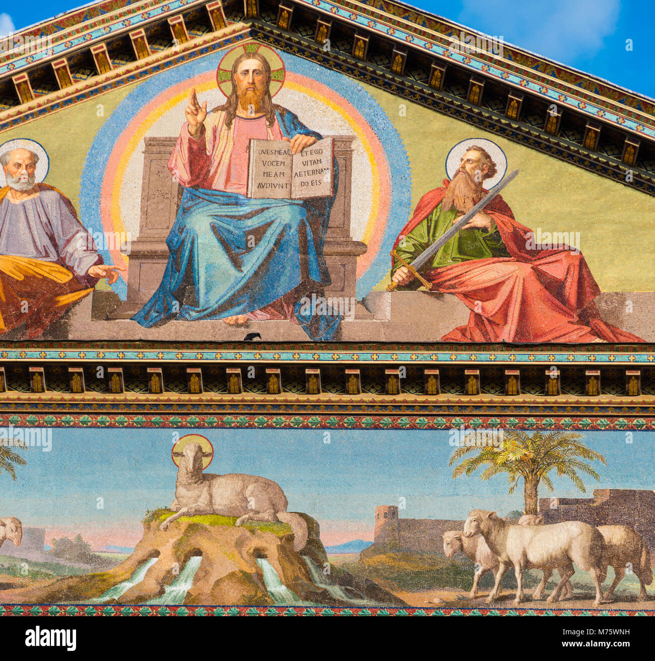 Basilique de Saint Paul ou Basilica di San Paolo fuori le mura juste au sud des murs de la vieille ville. Rome. Lazio, Italie. Banque D'Images