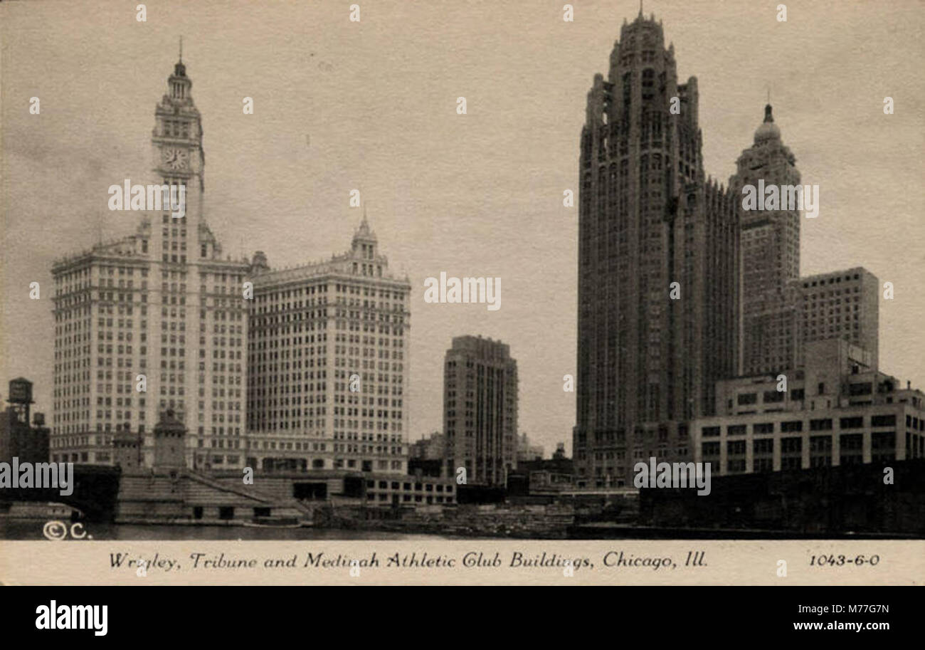 Une vue des bâtiments du Wrigley, Tribune et Medinah Athletic Club à Chicago, Illinois, mettant en valeur les monuments architecturaux de la ville. Banque D'Images