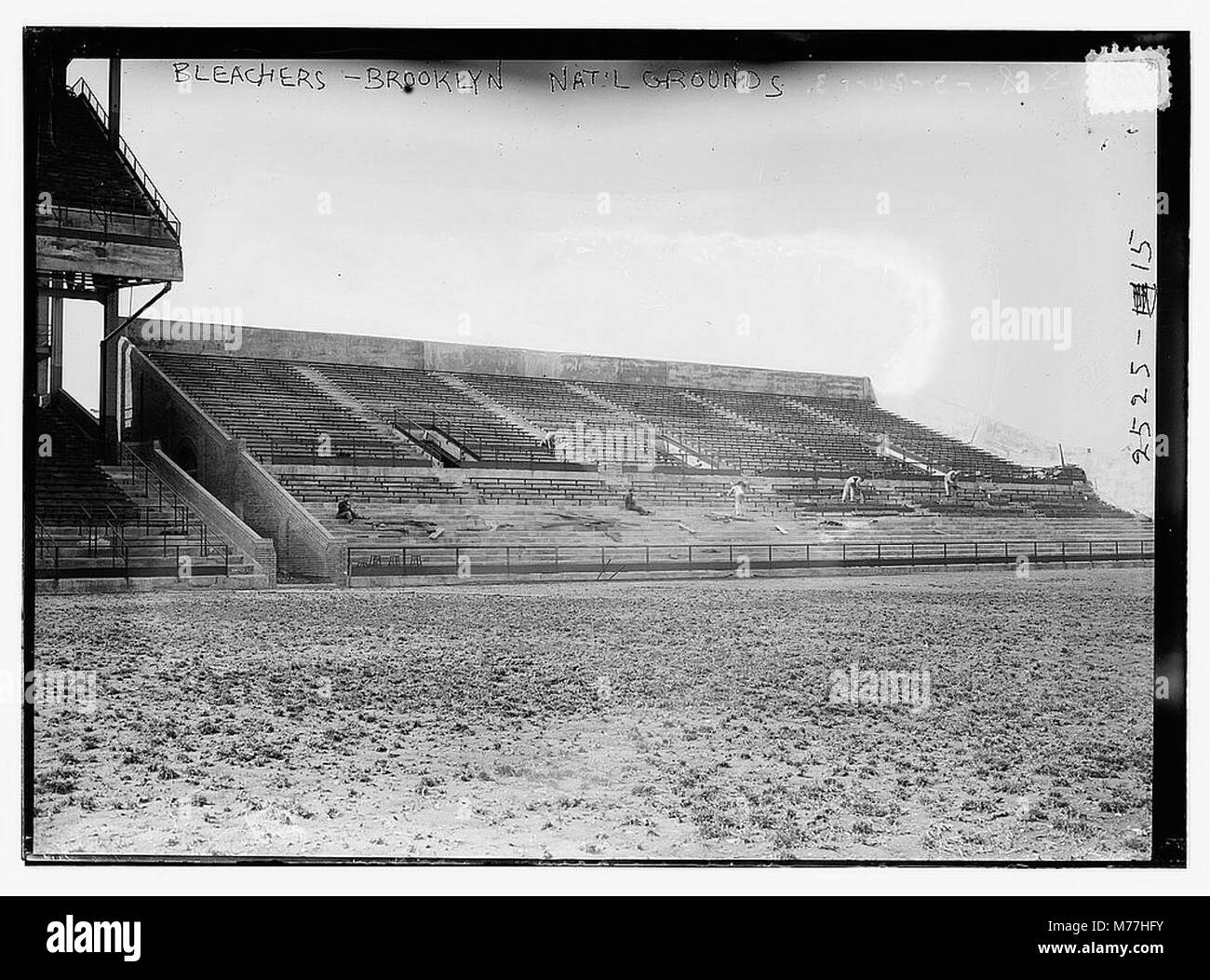 Des gradins en construction, Brooklyn National League (baseball) RCAC2014691053 Banque D'Images