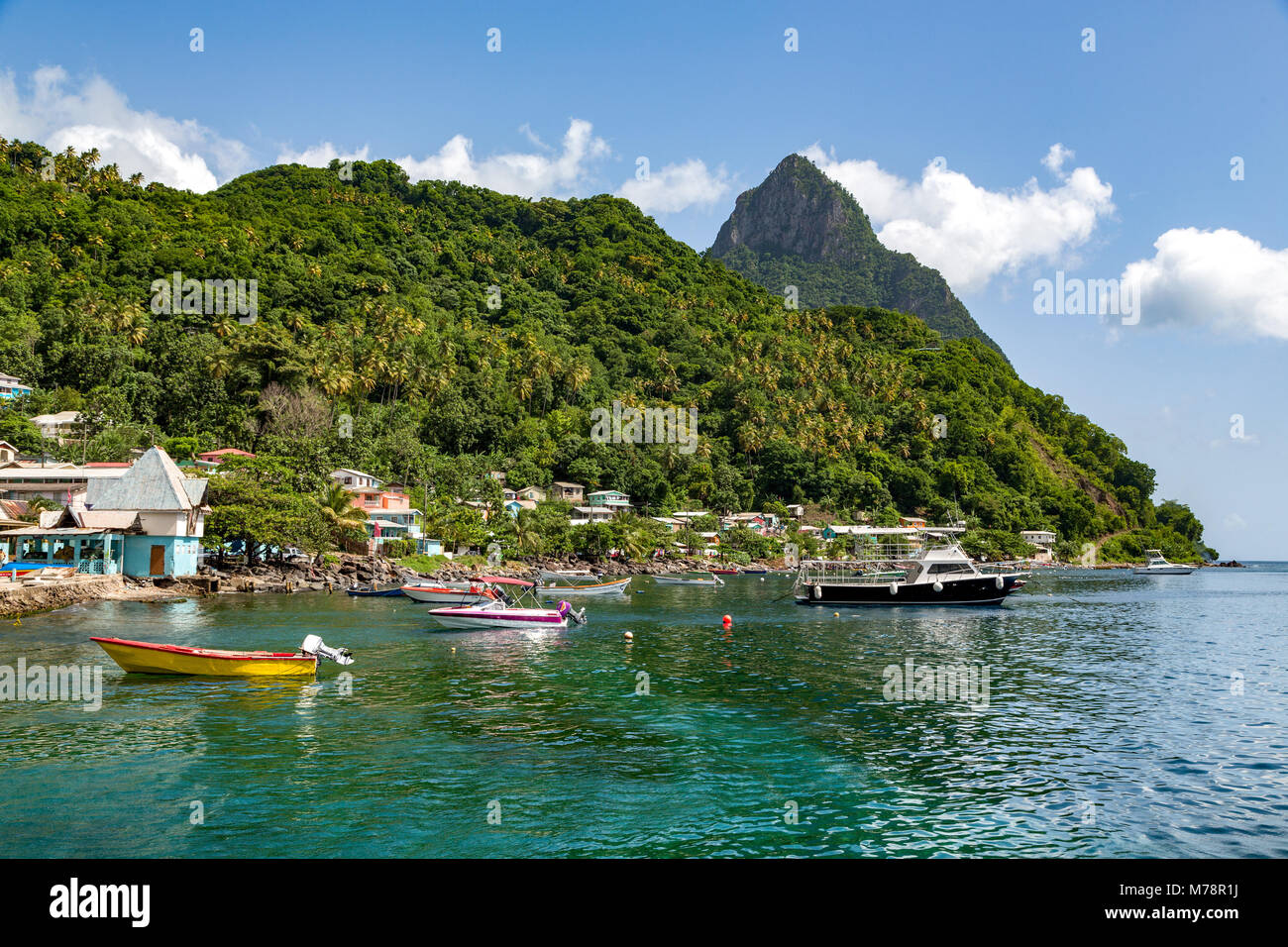 Petit Piton de la Soufrière, Sainte-Lucie, îles du Vent (Antilles Caraïbes, Amérique Centrale Banque D'Images