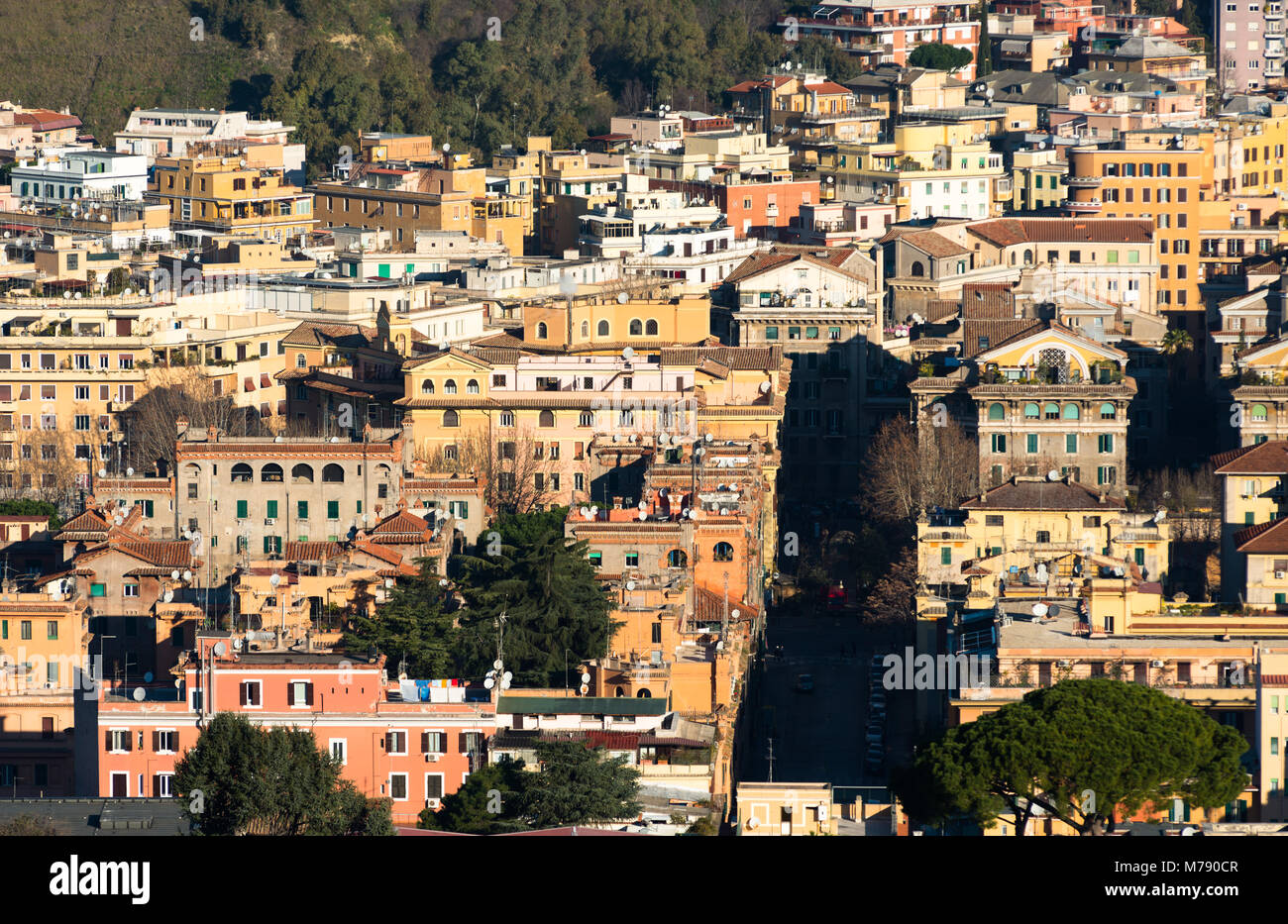 L'étalement urbain Rome vu du haut de la cathédrale St Pierre. Cité du Vatican, Rome, Italie. Banque D'Images
