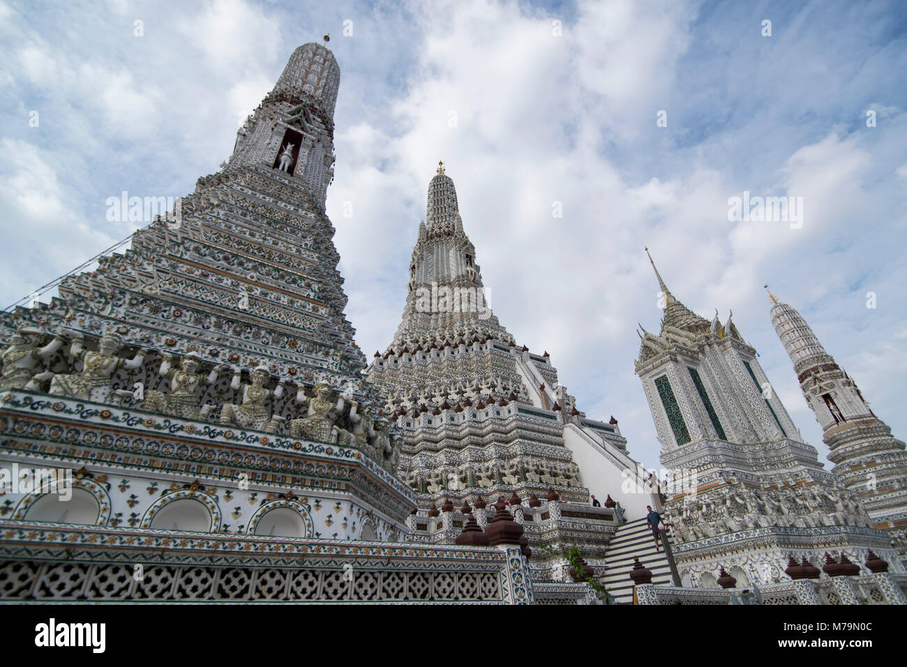Le Wat Arun dans Wang Lang dans Thonburi dans la ville de Bangkok en Thaïlande. Thaïlande, Bangkok, novembre, 2017 Banque D'Images