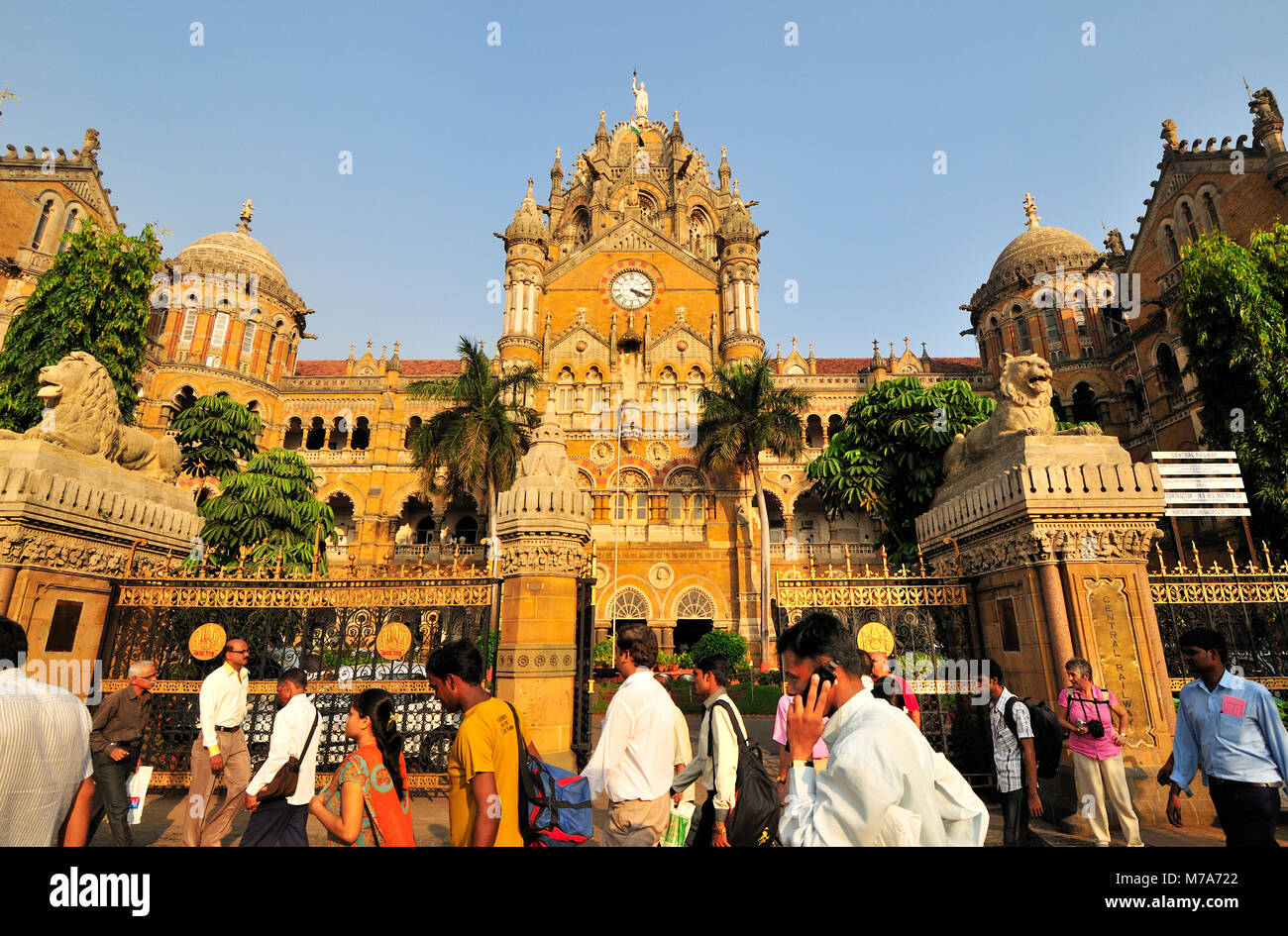 Chatrapathi Shivaji (Victoria) de la gare. Site du patrimoine mondial de l'UNESCO, Mumbai, Inde Banque D'Images