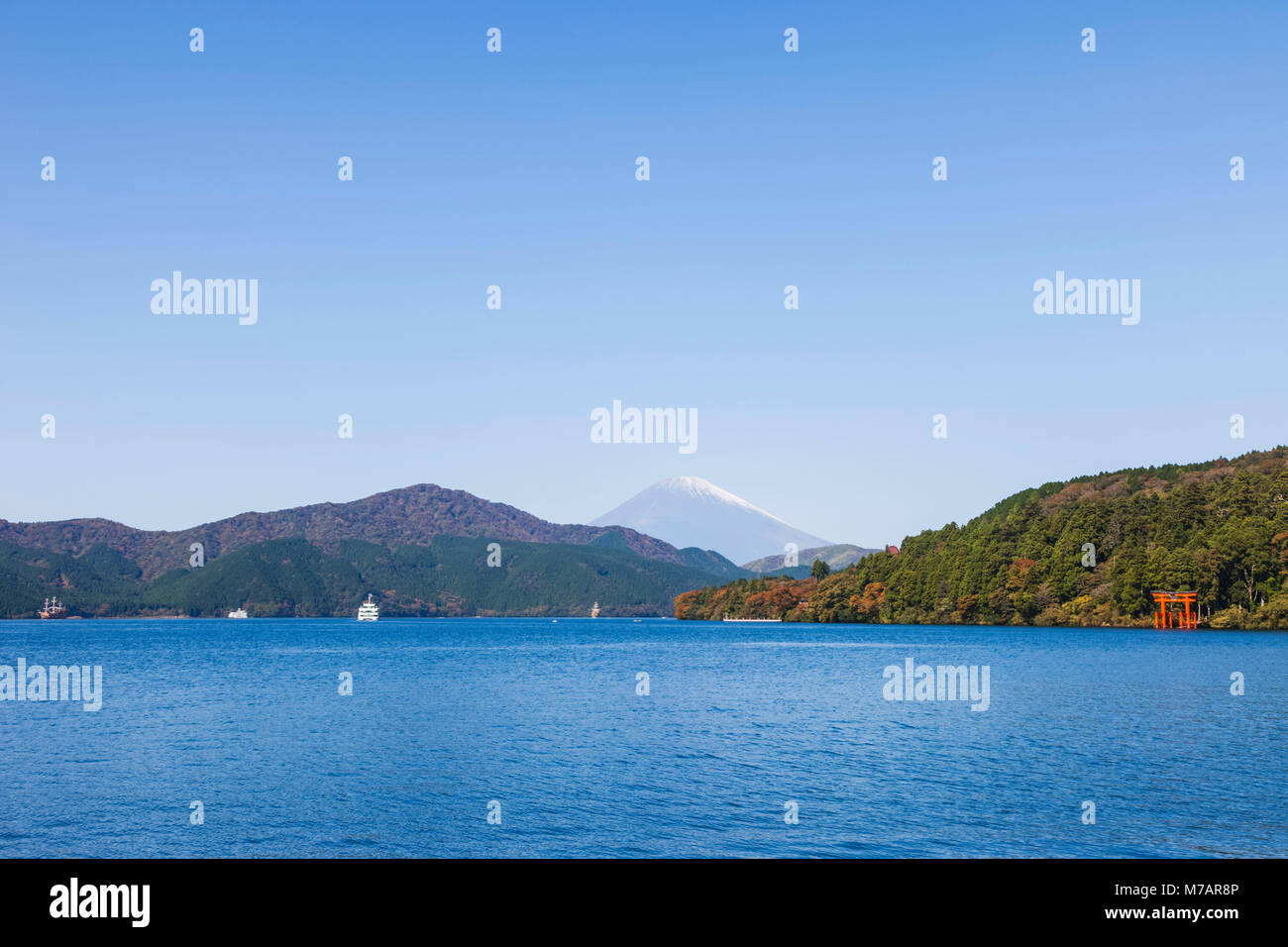 Le Japon, Honshu, Parc National de Fuji-Hakone-Izu, lac Ashinoko et Mt.Fuji Banque D'Images