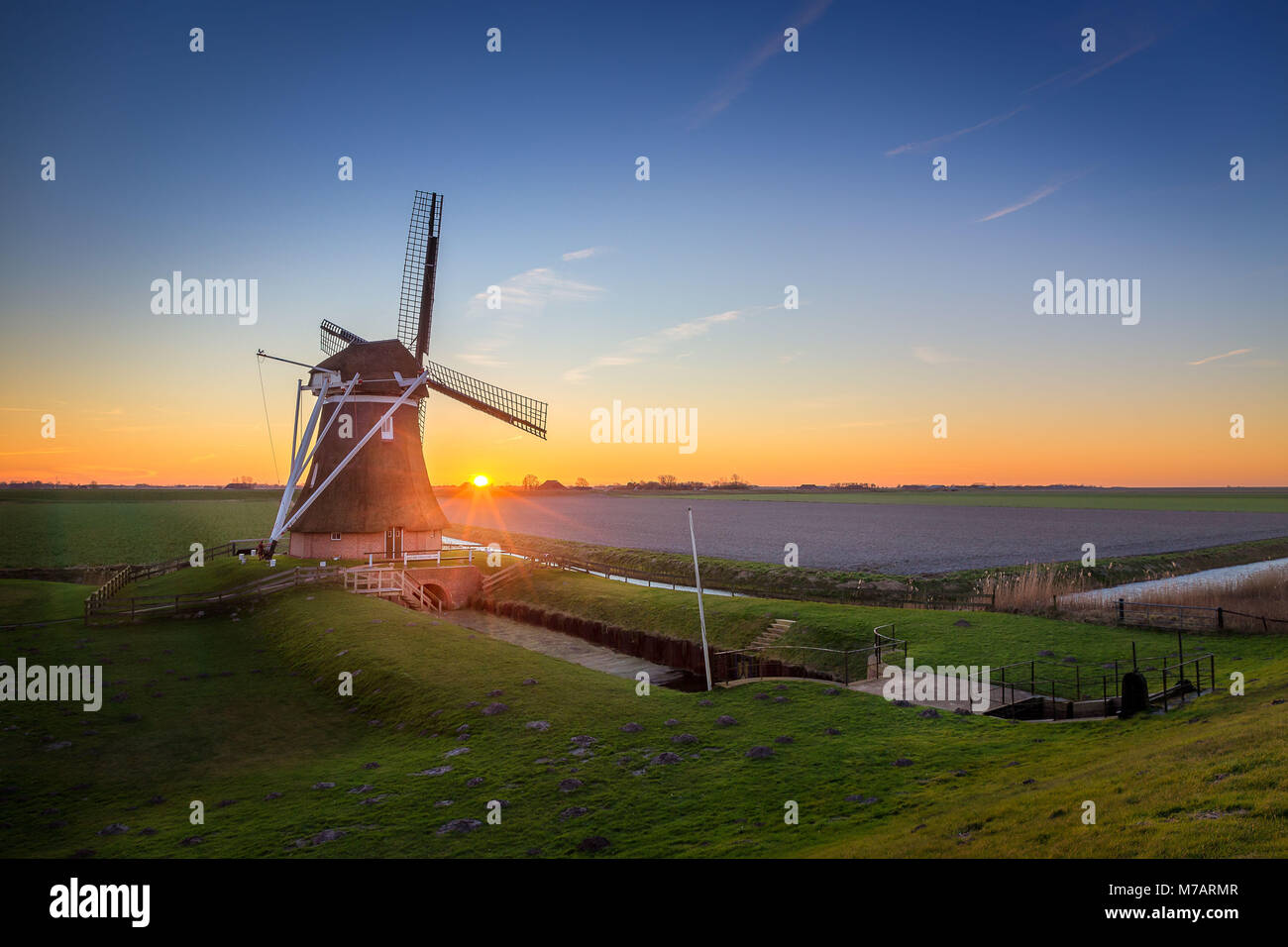 Moulin de Goliath au coucher du soleil en hiver Banque D'Images