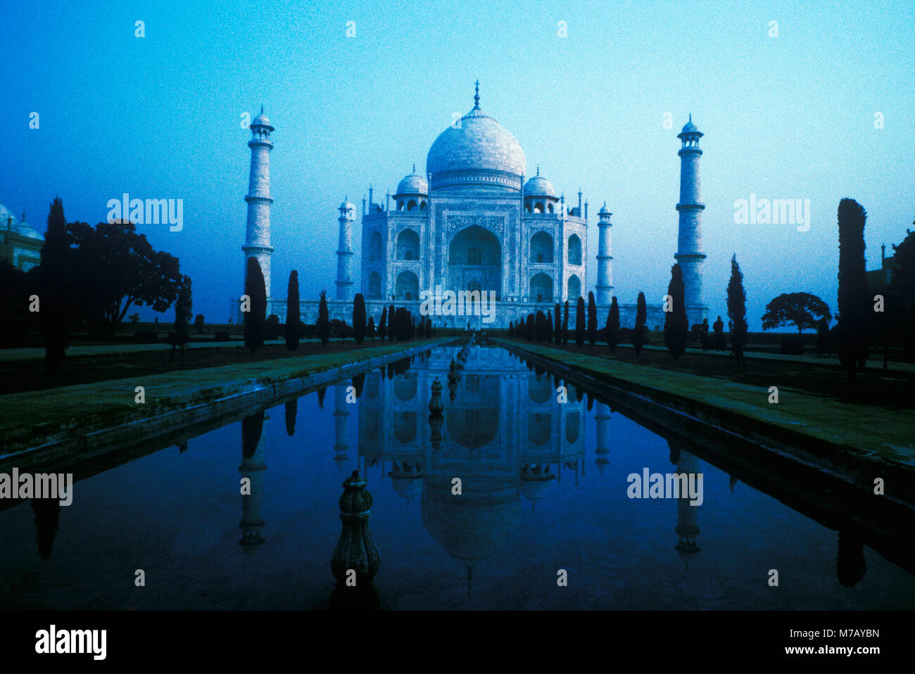 Façade d'un monument, Taj Mahal, Agra, Uttar Pradesh, Inde Banque D'Images