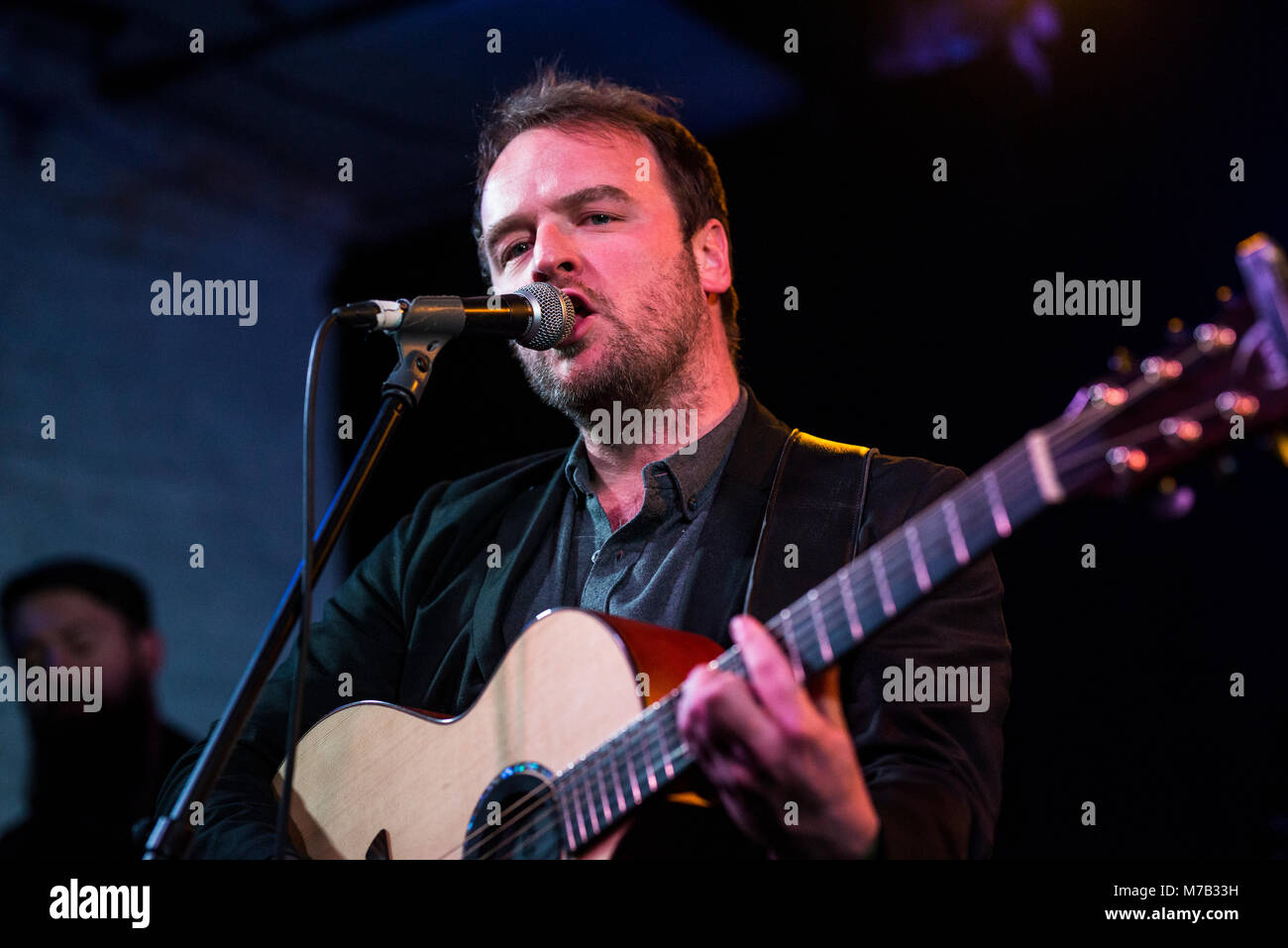 Brighton, East Sussex. 9 mars 2018. Radio Varsovie en concert à la porte verte Store à Brighton. Le concert, organisé par Lout Promotions et appuyé par Paul Murray et yourgardenday, célèbre le lancement de l'album Radio de Varsovie, minuit Diffusion. Credit : Francesca Moore/Alamy Live News Banque D'Images