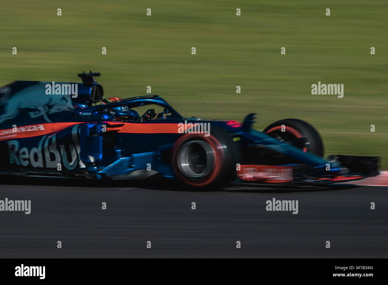 Barcelone, Espagne. 9 mars, 2018 : BRENDON HARTLEY (NZL) disques durs dans sa Toro Rosso STR13 pendant sept jours de la Formule 1 les essais au Circuit de Catalunya Crédit : Matthias Rickenbach/Alamy Live News Banque D'Images