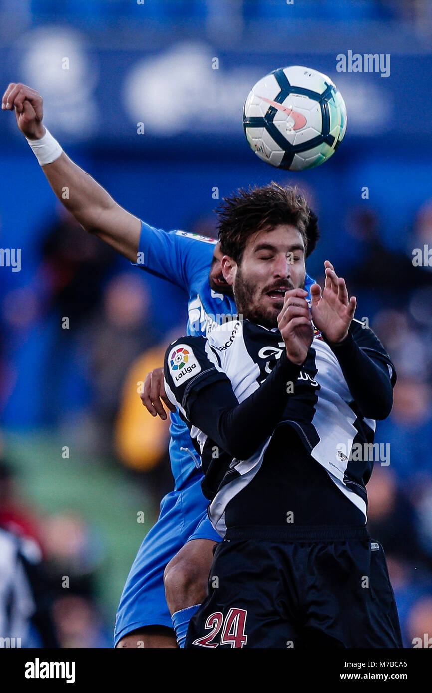 Jose Campana (Levante UD) se bat pour l'en-tête avec la Liga match entre Getafe CF vs Levante UD au Coliseum Alfonso Perez stadium à Madrid, Espagne, le 10 mars 2018. Banque D'Images