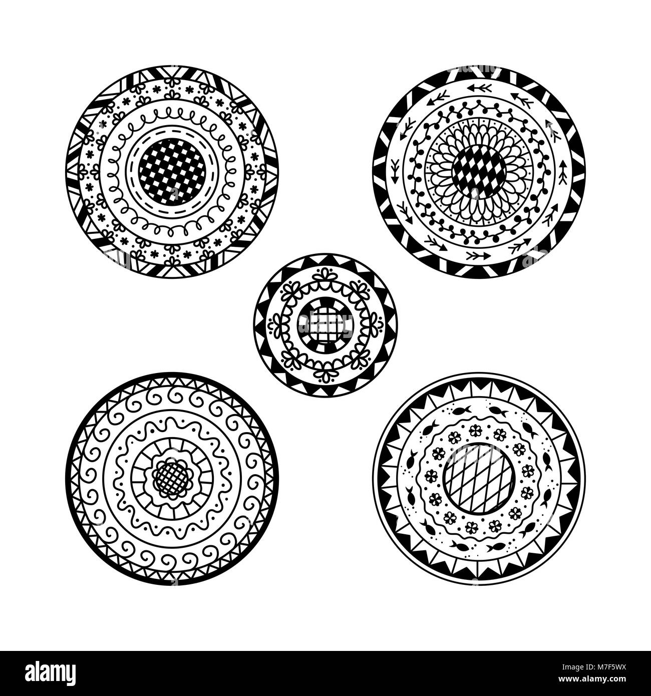 Vector set de cinq mandalas. Décoration ornement ethniques ronde. Livre à colorier pour les adultes Illustration de Vecteur