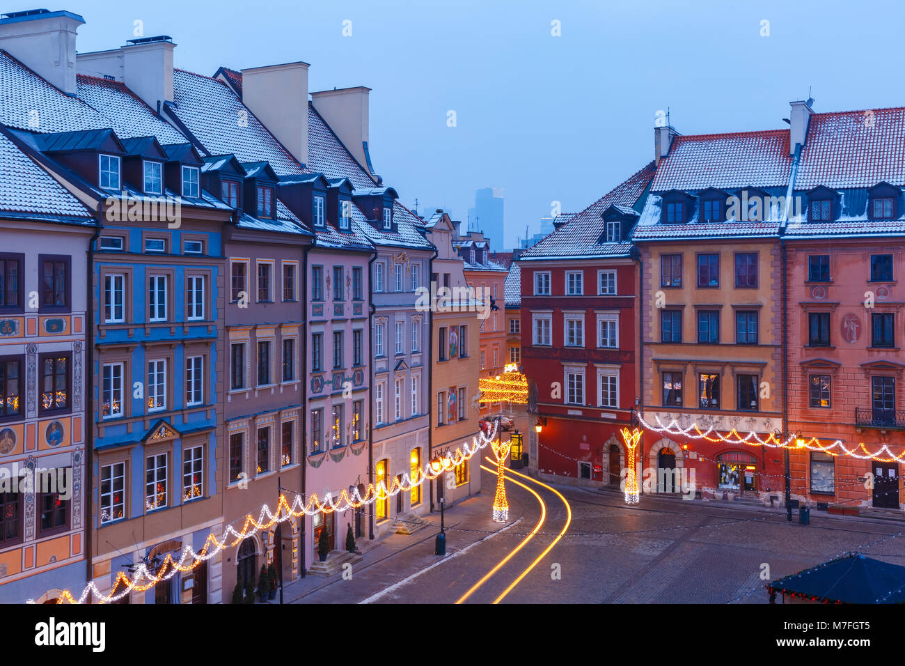 Place du marché de la vieille ville en matinée, Varsovie, Pologne. Banque D'Images