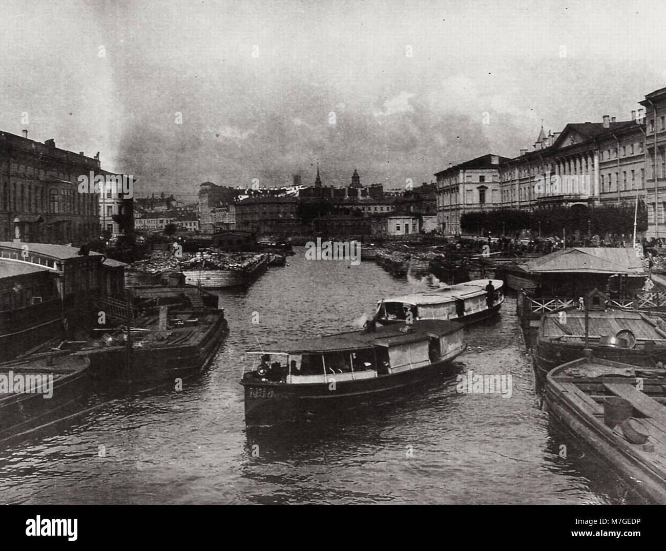 Um 1900 Russischer Photographie - Blick auf den Fontanka-Fluss Aničkov- und der der Semenovskij-Brücke. Petersburg (Zeno Fotografie) Banque D'Images
