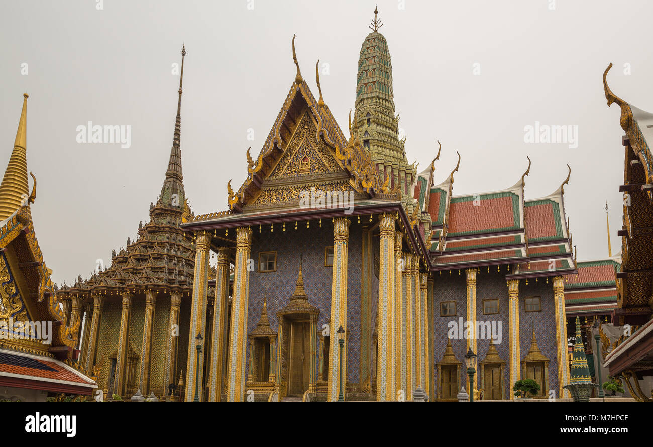 Phra Ubosoth ou la Chapelle du Bouddha d'Émeraude à Bangkok Banque D'Images