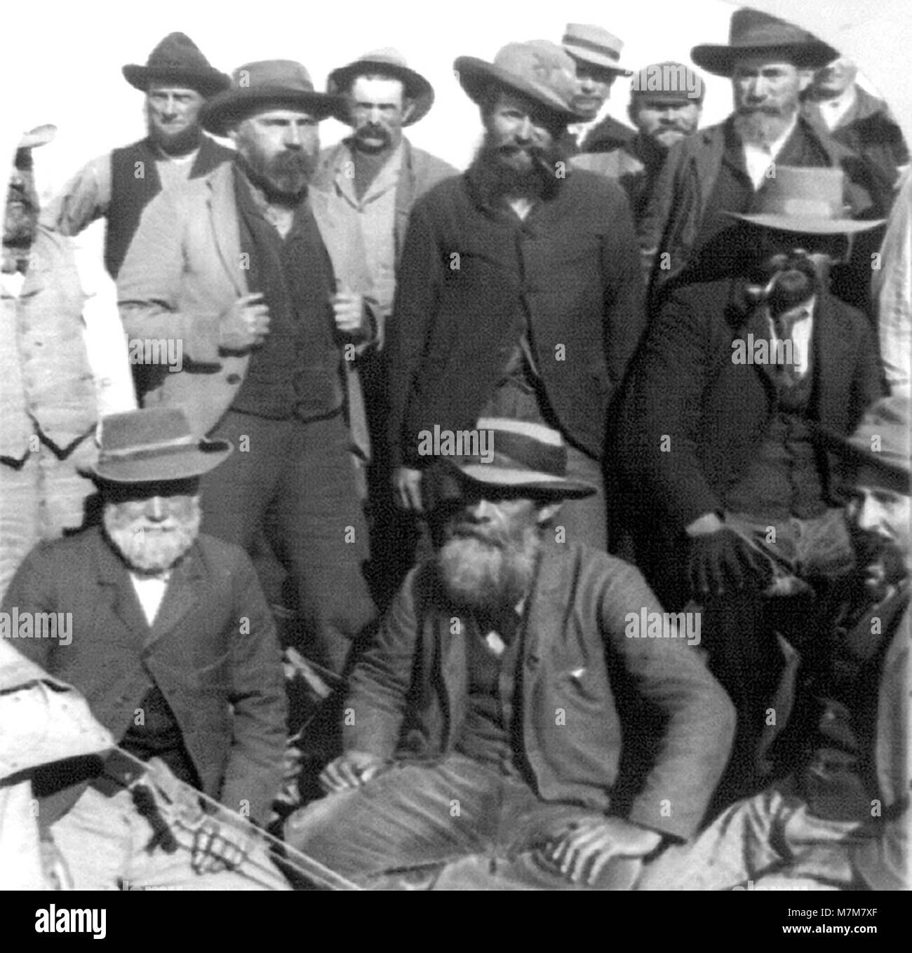 Un groupe de prisonniers de guerre des Boers à Simonstown durant la Seconde Guerre des Boers (1899-1902). Photo c.1901 Banque D'Images