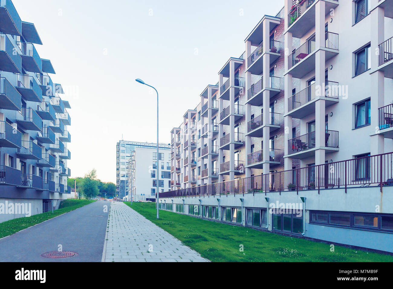 Bloc de nouveaux immeubles, Vilnius. Tonique Banque D'Images