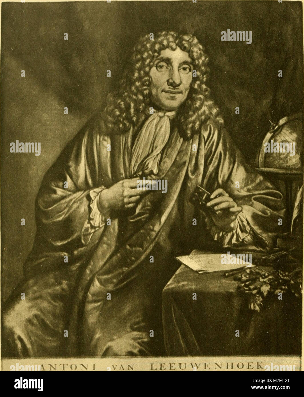 Un récit biographique de 1932 d'Antony van Leeuwenhoek, mettant l'accent sur ses études microscopiques pionnières et ses découvertes qui ont jeté les bases de la protozoologie et de la bactériologie. Banque D'Images