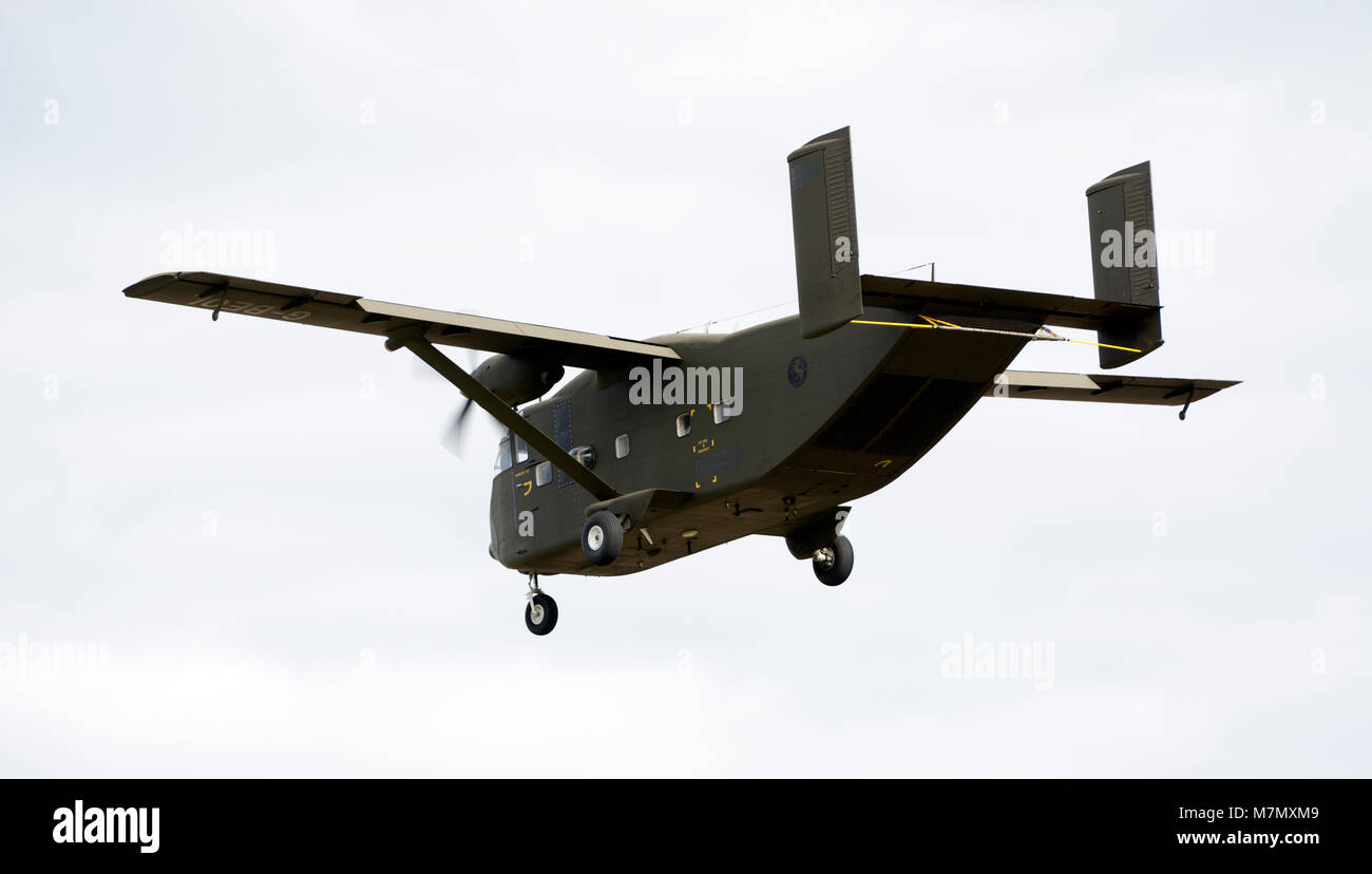 Court-SC.7 Skyvan à Wellesbourne Airfield, Warwickshire, UK (G-BEOL) Banque D'Images