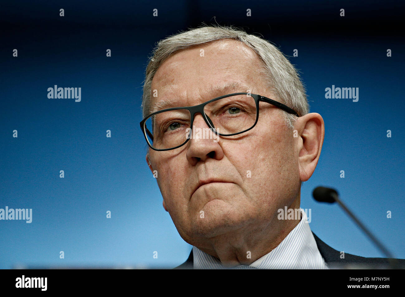 Bruxelles, Belgique. 12 mars, 2018. Klaus Regling Directeur général du Mécanisme Européen de Stabilité tient une conférence de presse au siège du Conseil européen. Alexandros Michailidis/Alamy Live News Banque D'Images