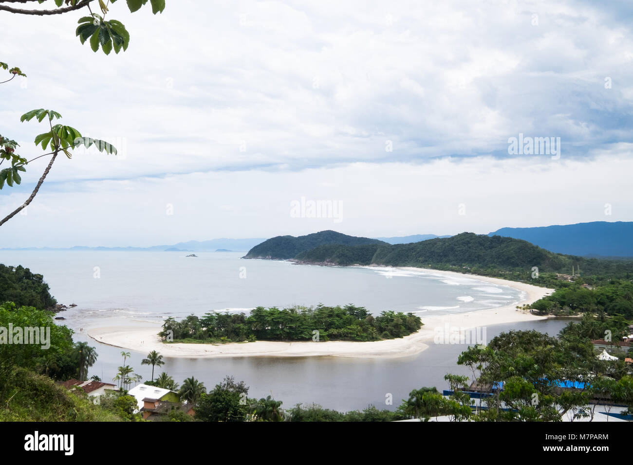 Belle plage de Barra do Una - Sao Paulo, Brésil Banque D'Images