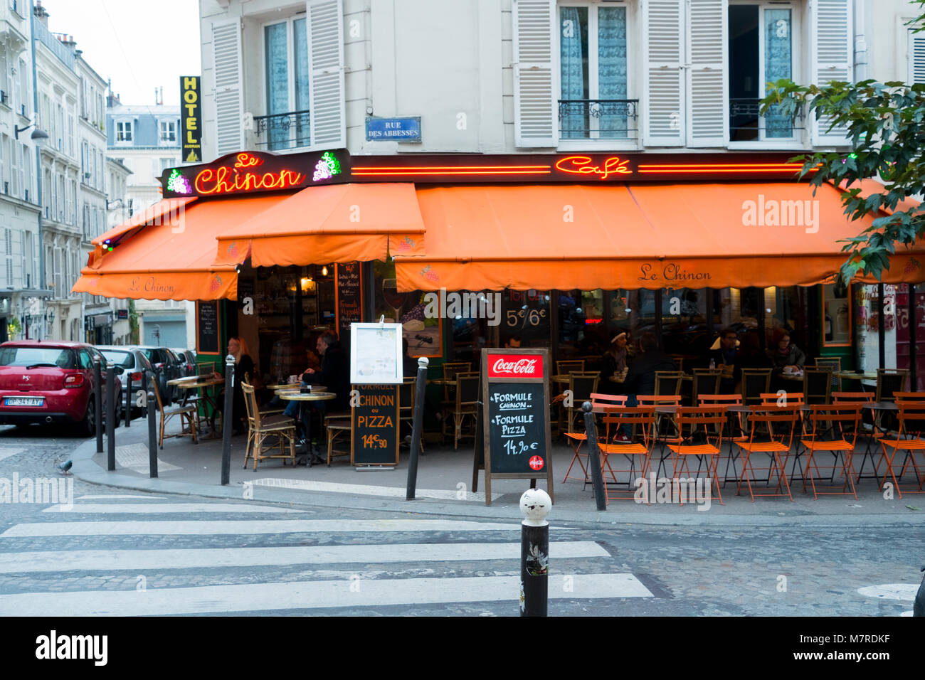 Cafe De Paris à l'extérieur Banque D'Images Cafe De Paris à l'extérieur Banque D'Images