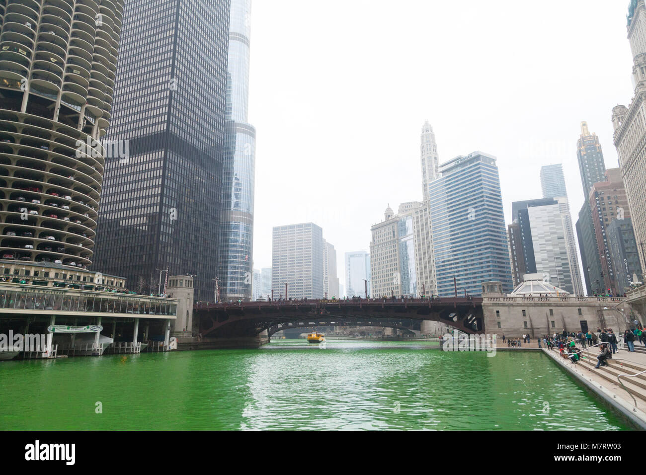 Chicago, Illinois, USA - Le 12 mars 2016, défilé de la Saint-Patrick est une fête religieuse et culturelle de l'Irlande en l'honneur de Saint Patrick. Banque D'Images