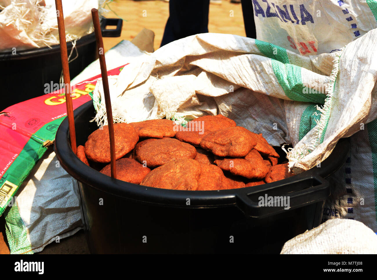 Mandazi est un snack populaire au Rwanda et en Afrique centrale. Banque D'Images