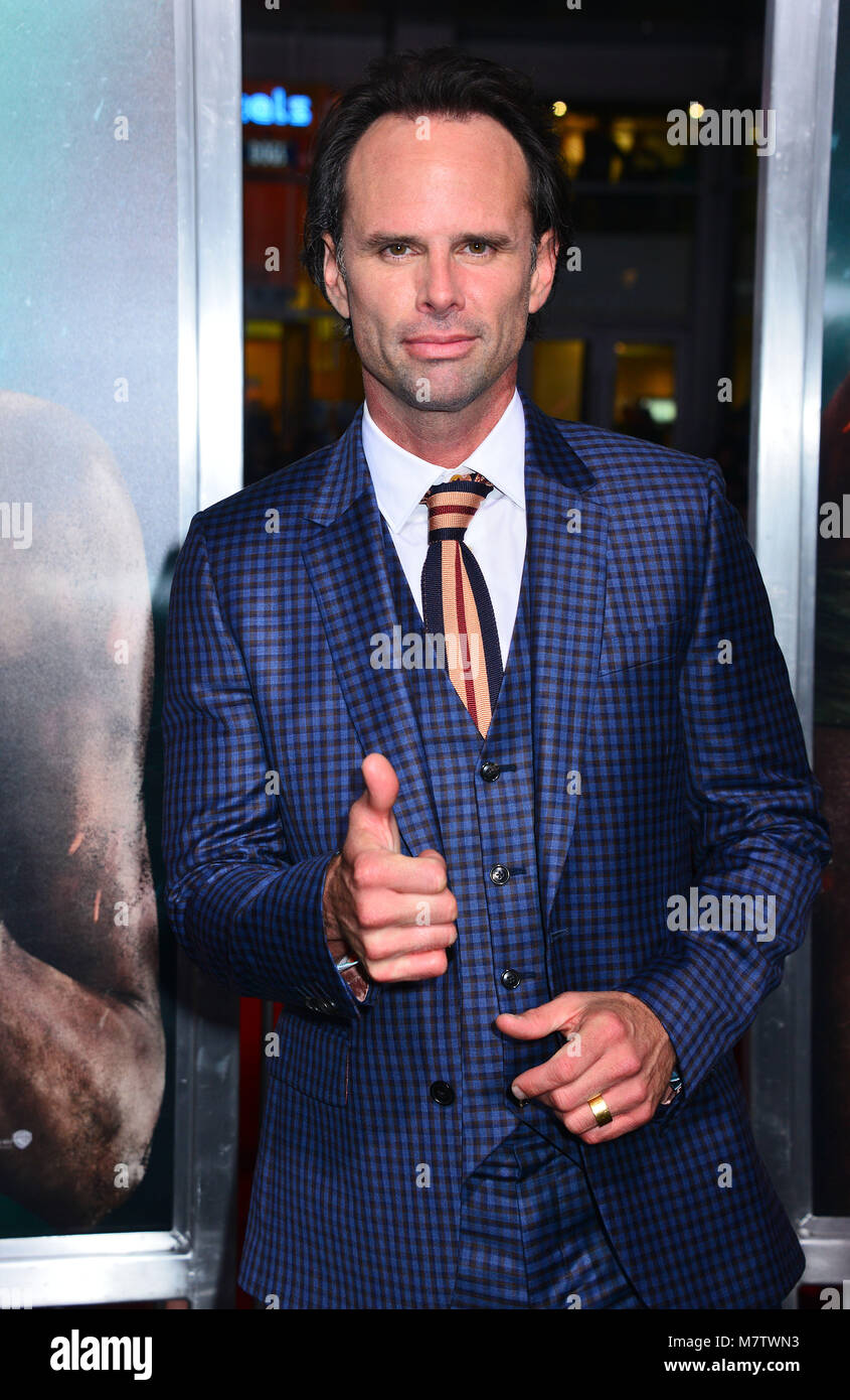 Hollywood, Etats-Unis. 12Th Mar, 2018. James Burgevin Walton 029 arrive à la Warner Bros Pictures 'Tomb Raider' en première mondiale au théâtre chinois de Grauman, IMAX le 12 mars 2018 à Hollywood, Californie / USA Crédit : Tsuni/Alamy Live News Banque D'Images