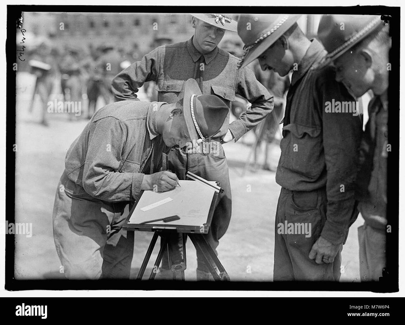 CORGI REF: US59108 ET DIVERS - 6 SOLDATS RAF ET ANGLAIS