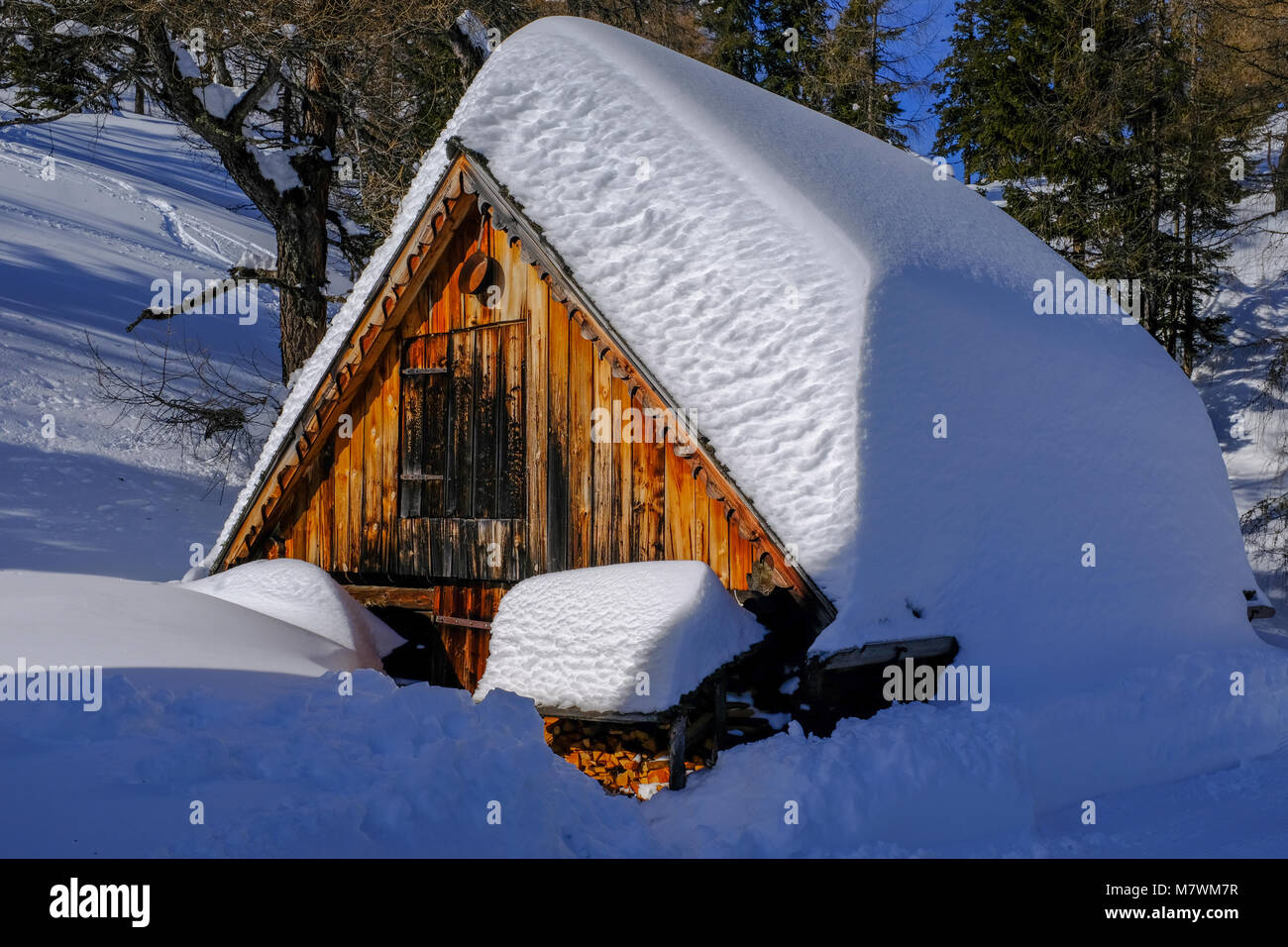 Cabane en bois dans la montagne magique, Schladming Banque D'Images