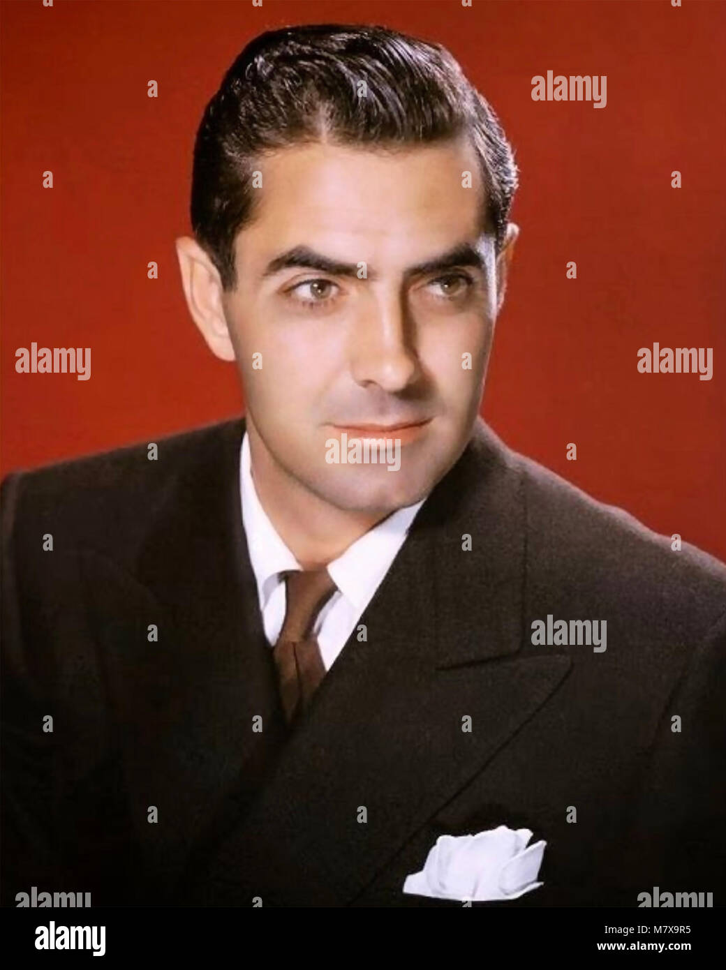 TYRONE POWER (1914-1958) acteur de cinéma américain à propos de 1942 Banque D'Images