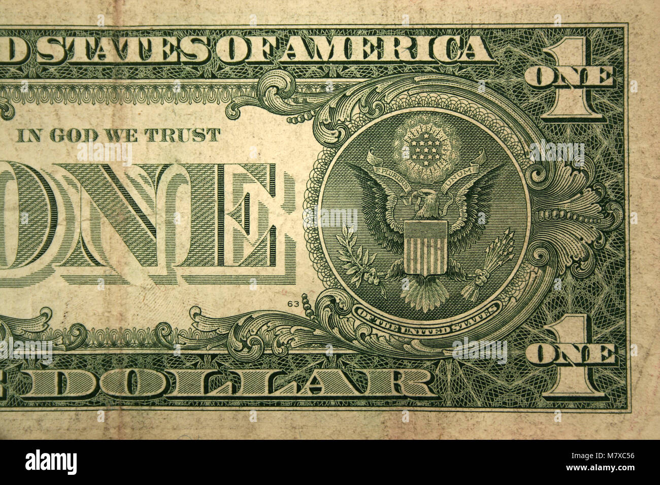 La moitié arrière d'un one dollar bill Banque D'Images