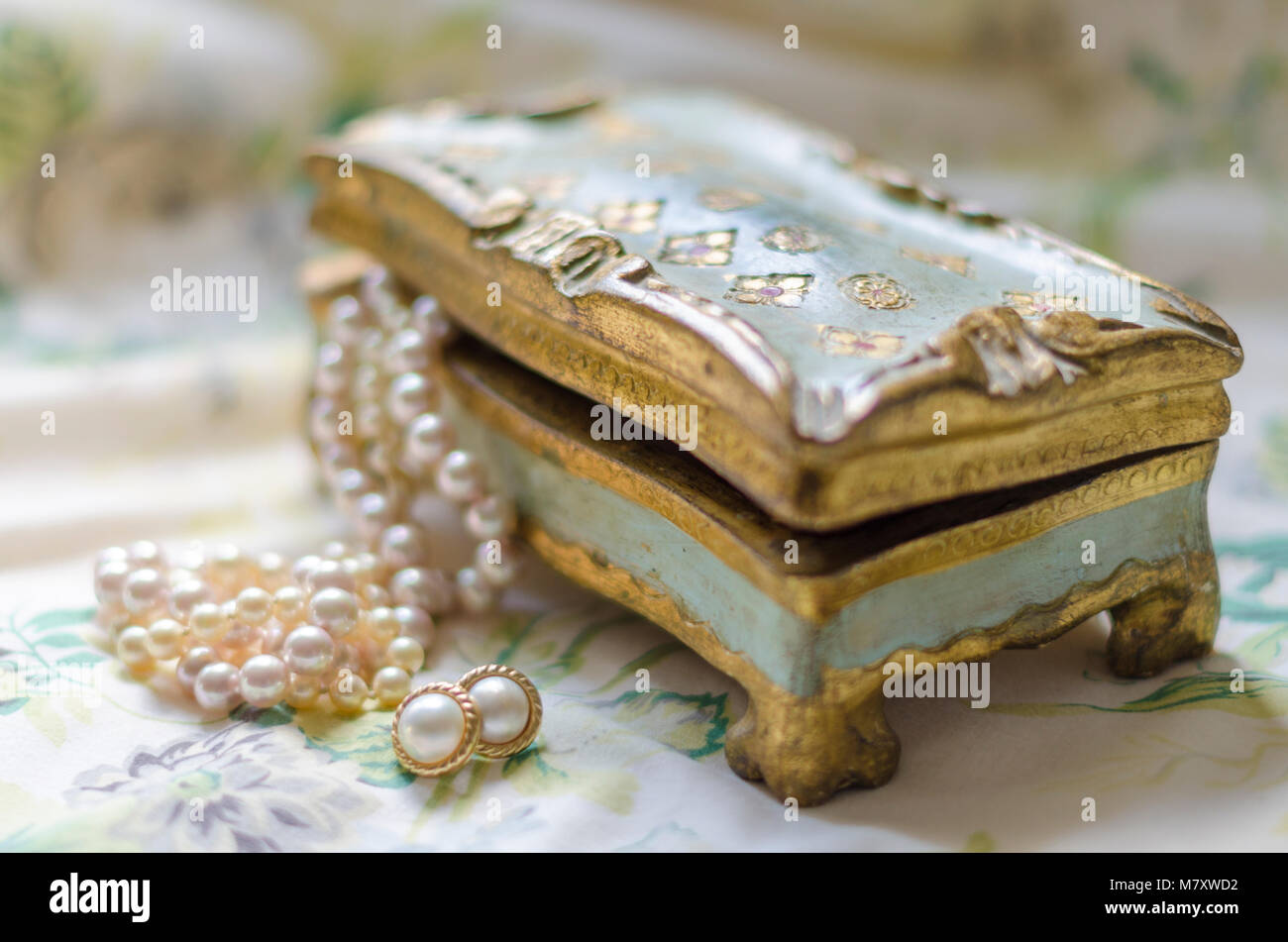 Florentin italien boite à bijoux perles Banque D'Images