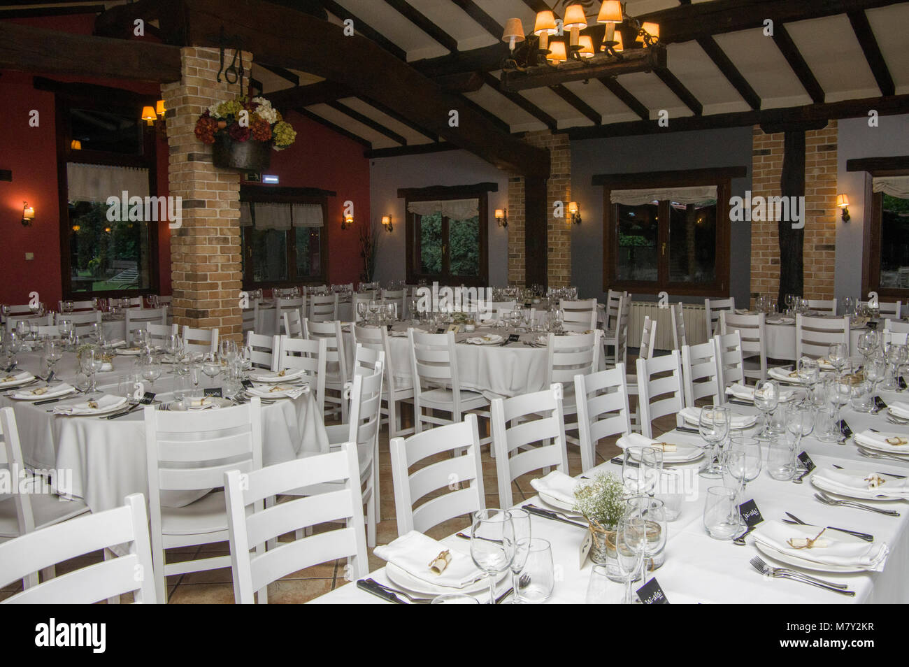 Salle à manger pour le banquet de mariage, Restaurant, Jai Alai Urrestilla, Gipuzkoa, Pays Basque, Espagne, Europe Banque D'Images