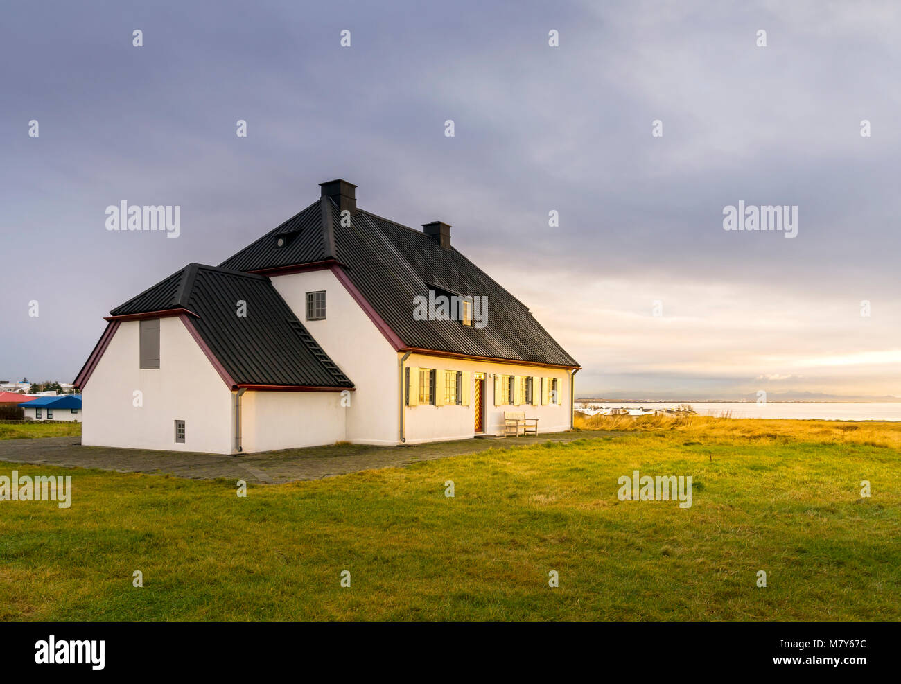 Nesstofa 1761-1763 a été construite la résidence permanente du directeur médical de la santé et est l'une des plus anciennes maisons en pierre de l'Islande, Reykjavik, Islande Banque D'Images