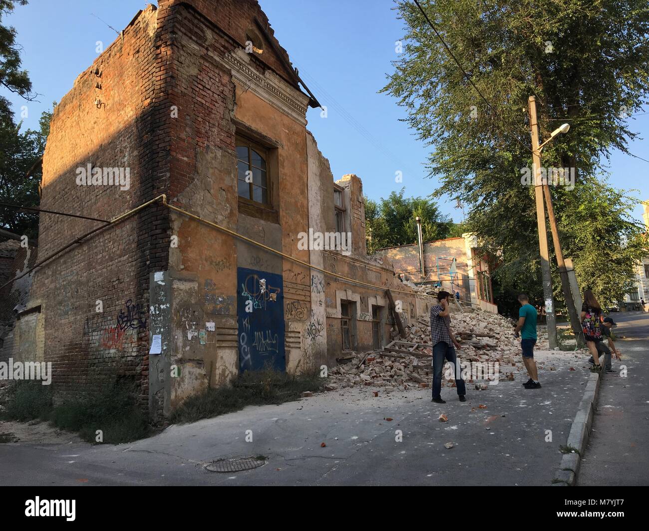 Démolition de l'ancienne maison à Kharkiv, Ukraine Banque D'Images