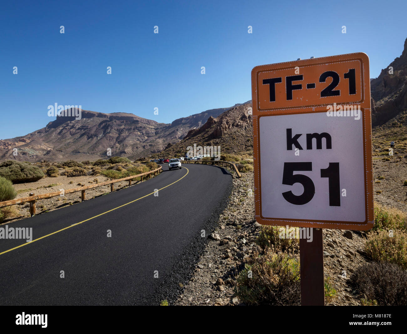 Tenerife, Îles Canaries - l'autoroute TF-21 dans les Cañadas du Teide caldera zone désertique Banque D'Images